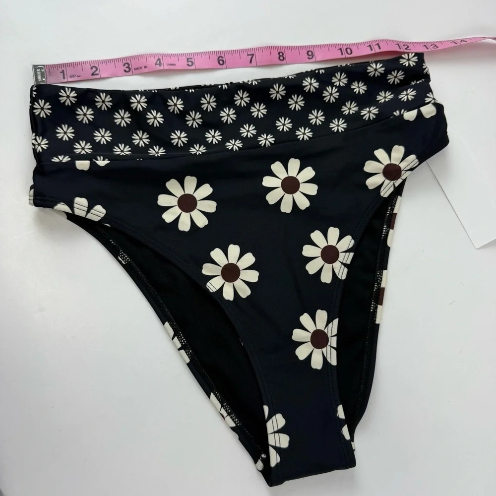Salt + Cove Bikini Bottom Juniors Size Small Black Daisy Floral Swim NWT